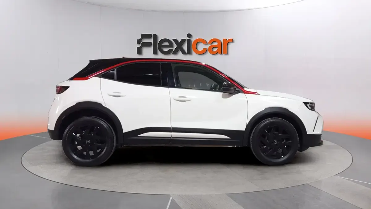 Usado Opel Mokka GS Line 110 CV (80 kW) 2021 Blanco SUV