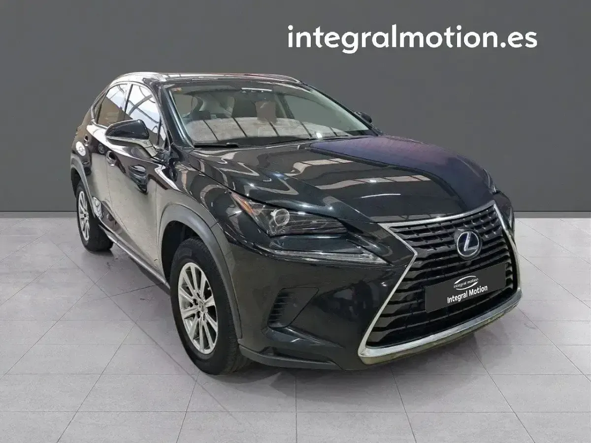 Usado Lexus NX300h Business Edition 197 CV (144 kW) 2020 Negro SUV