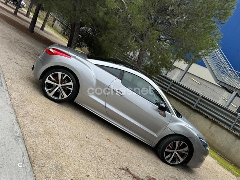 Usado Peugeot RCZ GT-line 200 CV (147 kW) 2016 Gris / plata Coupe
