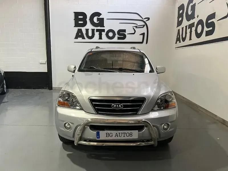 Usado Kia Sorento 170 CV (125 kW) 2007 Gris / plata SUV