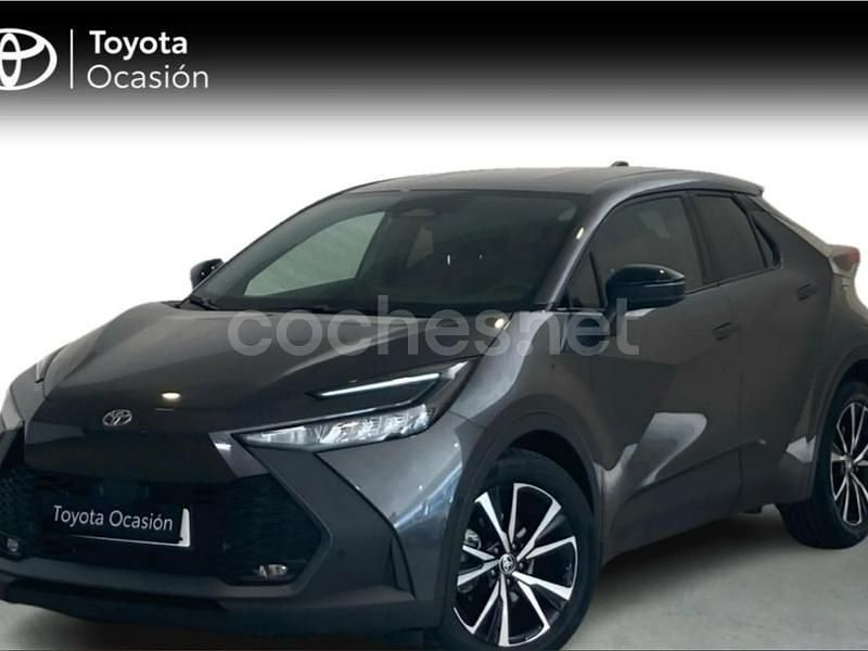 Gris / plata Usado 2024 Toyota C-HR Advance SUV | 31.499 € (Caro) - Imagen 1/4