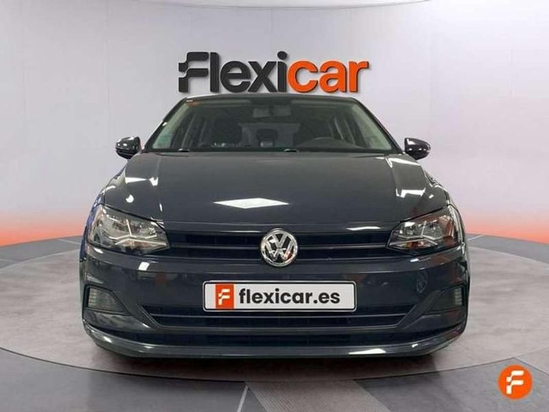 Usado VW Polo Edition 65 CV (47 kW) 2018 Gris Utilitario