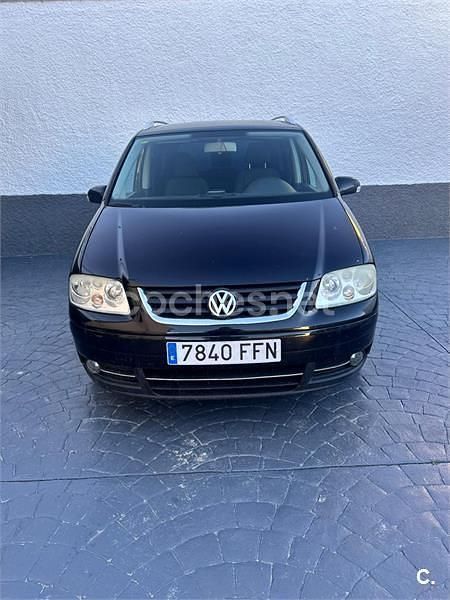 Negro Usado 2006 VW Touran Advance Monovolumen | 4500 € (Buen precio) - Imagen 1/4
