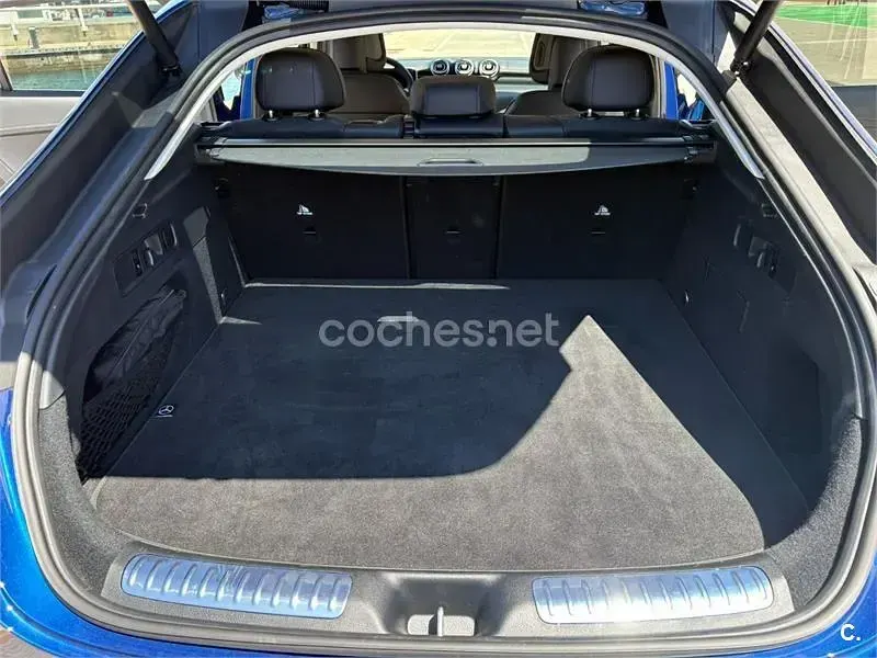 Usado Mercedes GLC300 320 CV (235 kW) 2024 Azul SUV