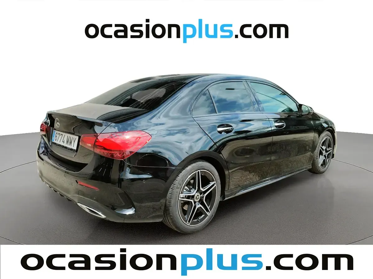 Occasion Mercedes A200 AMG 150 PK (110 kW) 2024 Zwart Sedan