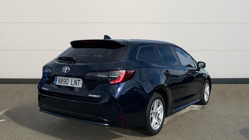 Usado Toyota Corolla Active 122 CV (89 kW) 2021 Negro Berlina