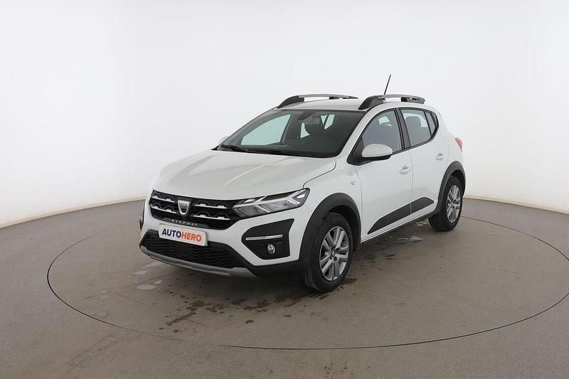 Blanco Usado 2021 Dacia Sandero Comfort Utilitario | 14.199 € (Precio justo) - Imagen 1/3