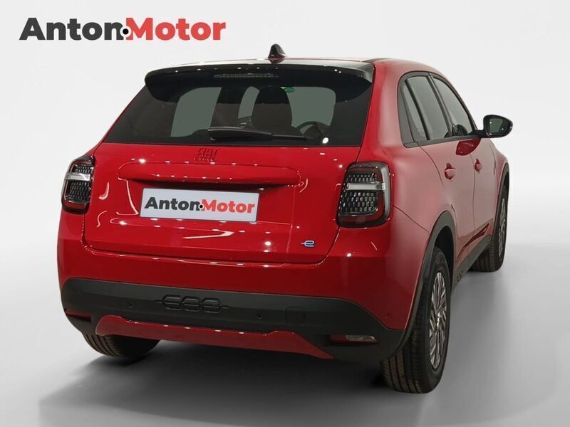 Nuevo Fiat 600E La Prima 114 kW (156 CV) 2025 Rojo