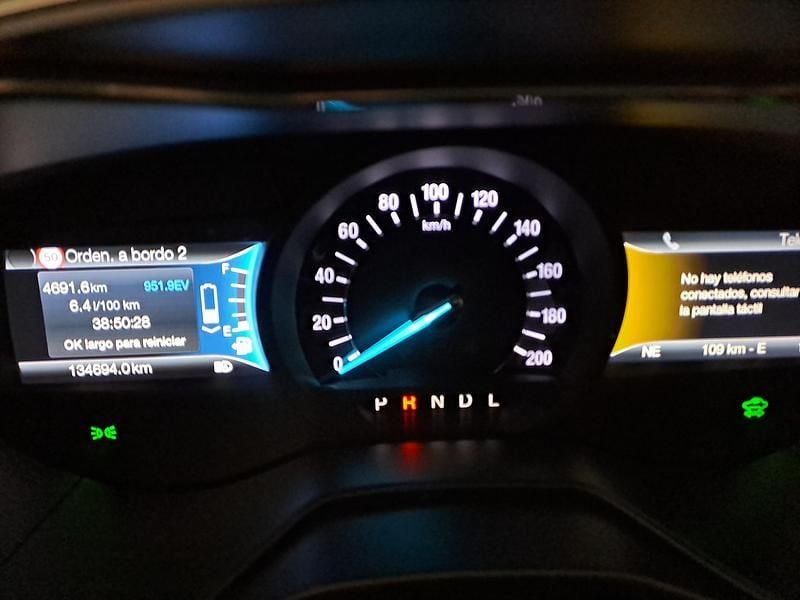 Usado Ford Mondeo Vignale 187 CV (137 kW) 2018 Blanco perla Berlina