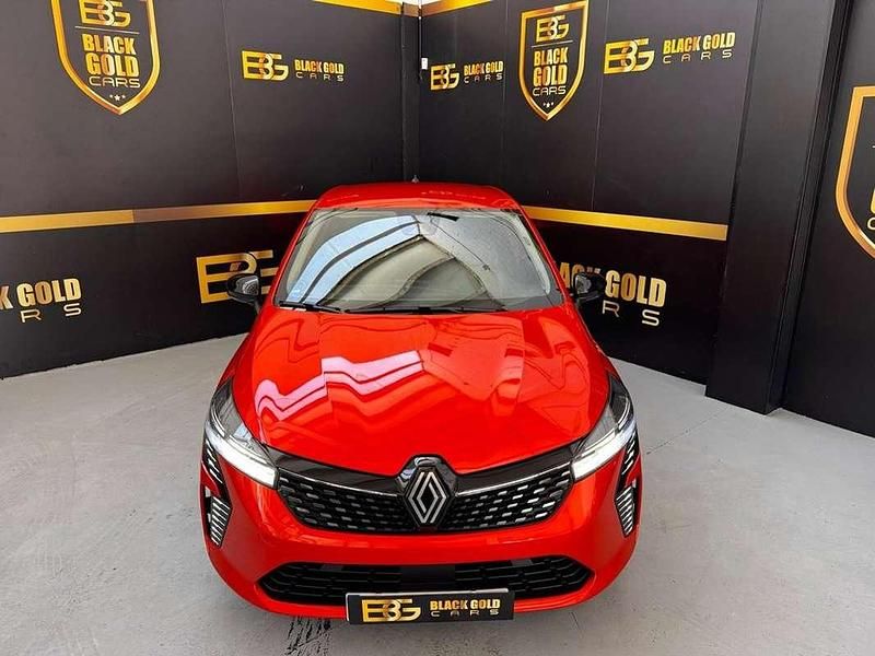 Usado Renault Clio V Evolution 90 CV (66 kW) 2024 Naranja Utilitario