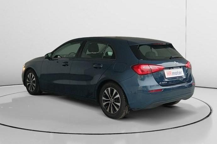 Usado Mercedes A180 116 CV (85 kW) 2022