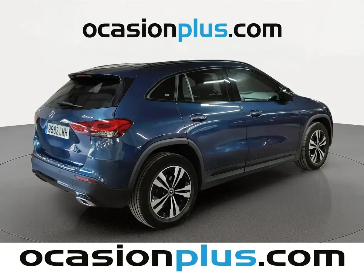Usado Mercedes GLA200 150 CV (110 kW) 2021 Azul SUV