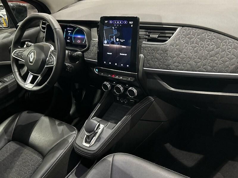 Usado Renault Zoe 99 kW (135 CV) 2023 Violeta Utilitario