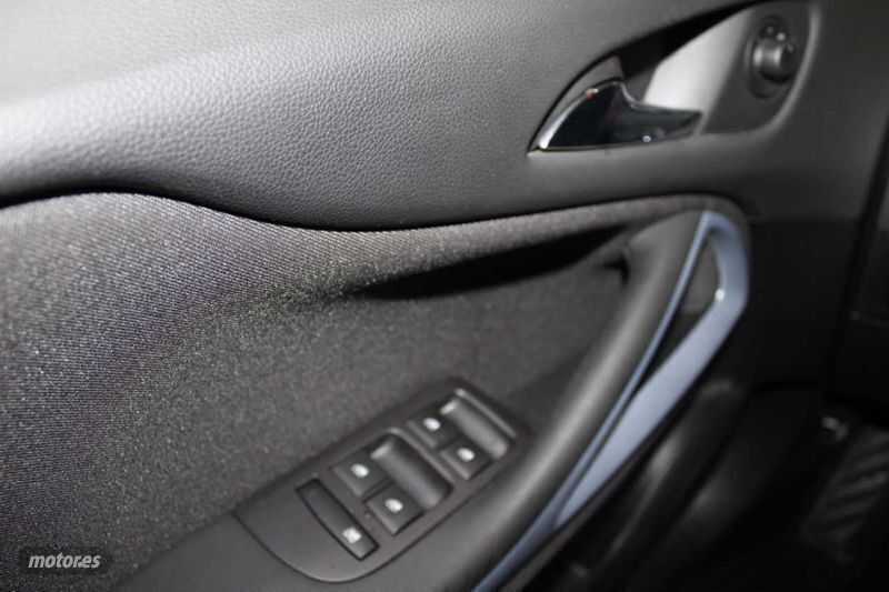 Usado Opel Zafira 120 CV (88 kW) 2016 Blanco Monovolumen