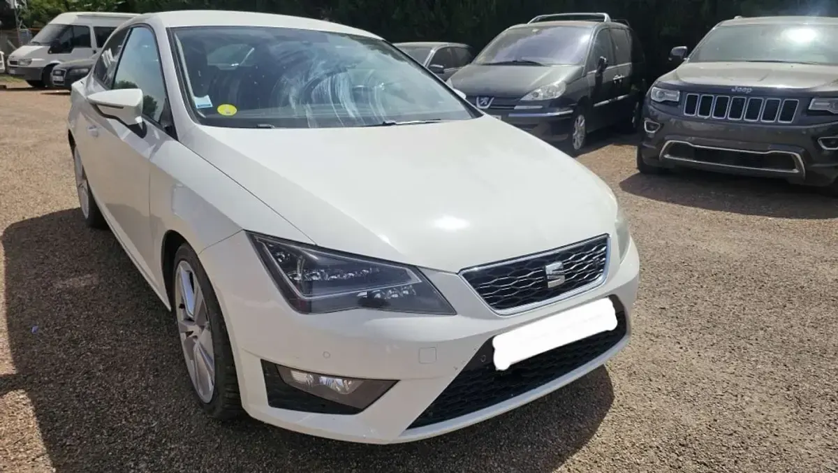 Usado Seat Leon SC FR 184 CV (135 kW) 2014 Blanco Utilitario
