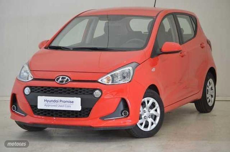 Usado Hyundai i10 66 CV (48 kW) 2019 Rojo Utilitario