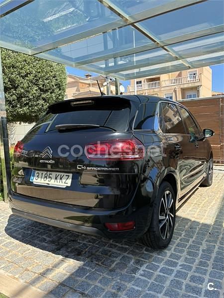 Używany Citroën C4 SpaceTourer Rip Curl 130 KM (95 kW) 2018 Czarny Minivan