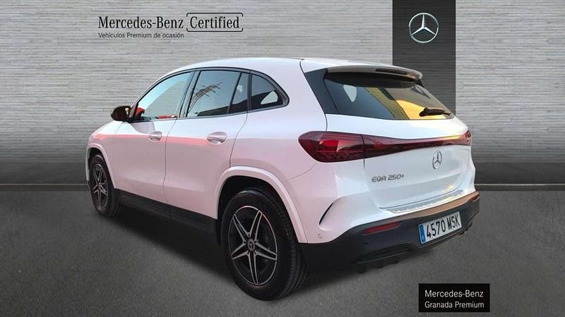 Usado Mercedes EQA250+ 139 kW (190 CV) 2024 Blanco SUV