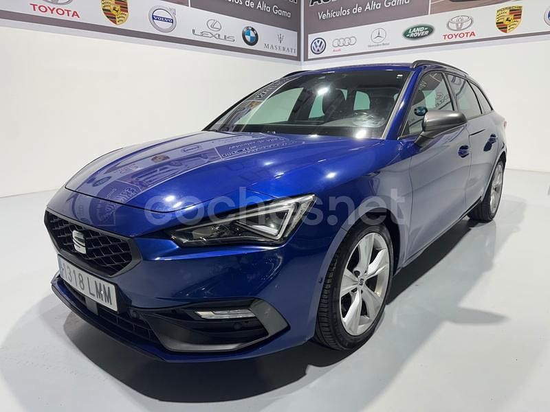 Usado Seat Leon FR 150 CV (110 kW) 2021 Azul Familiar