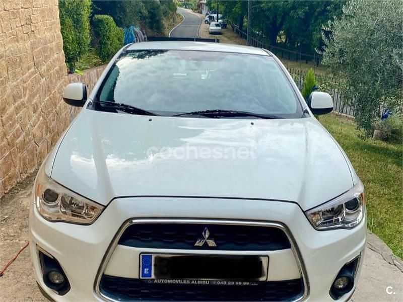 Blanco Usado 2015 Mitsubishi ASX SUV | 9100 € (Precio justo) - Imagen 1/4