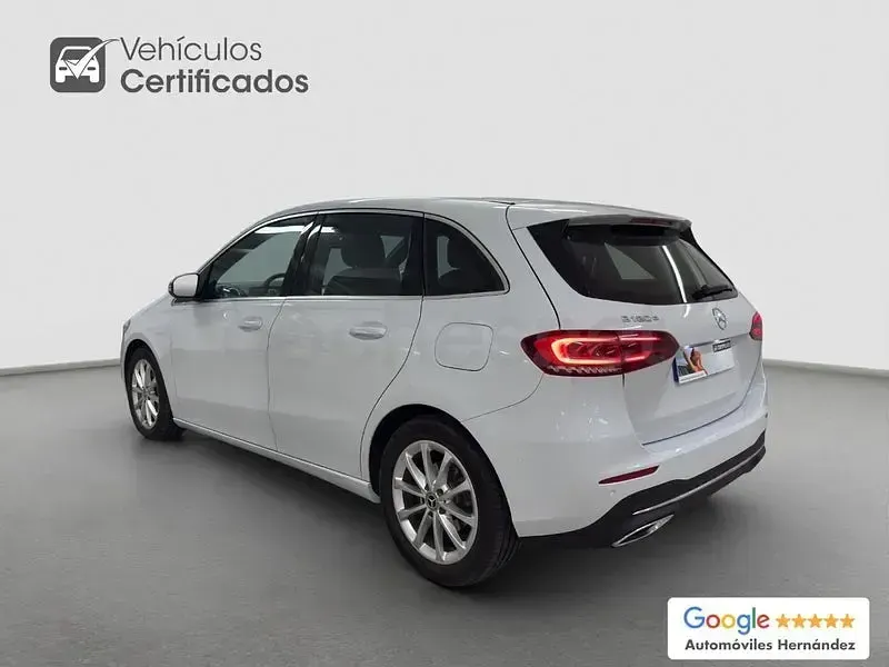 Usado Mercedes B180 116 CV (85 kW) 2020 Blanco Monovolumen