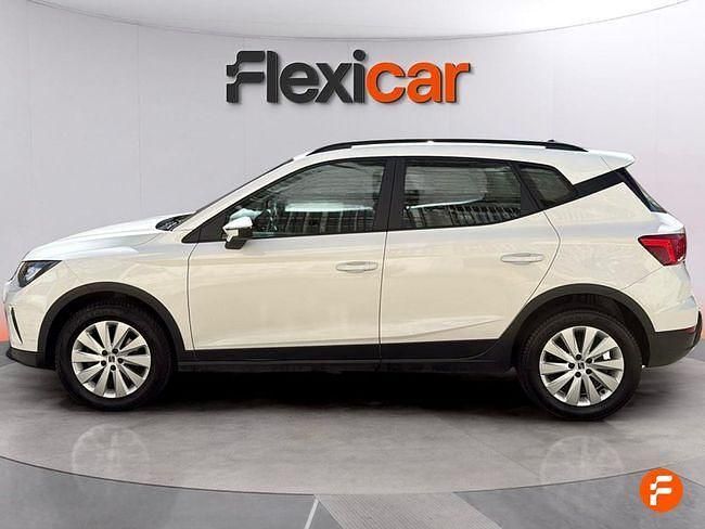 Usado Seat Arona Reference 95 CV (69 kW) 2022 Blanco SUV