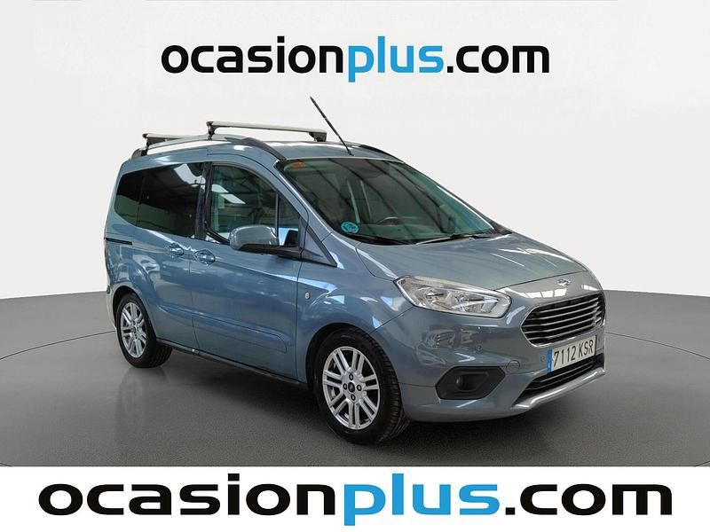 Usado Ford Tourneo Courier Titanium 100 CV (73 kW) 2018 Azul Monovolumen