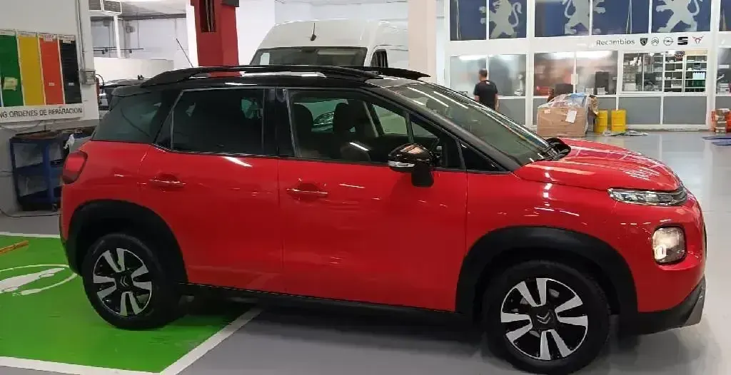 Usado Citroën C3 Aircross Shine 120 CV (88 kW) 2019 Rojo SUV