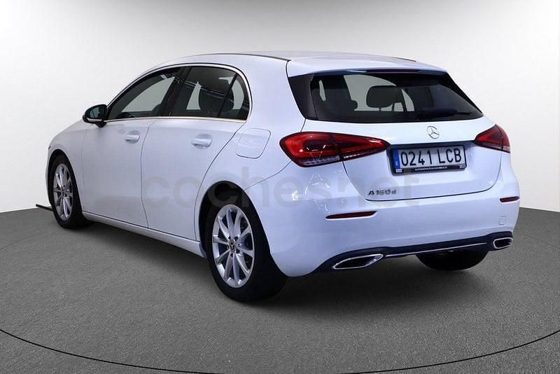 Usado Mercedes A180 116 CV (85 kW) 2019 Blanco Berlina