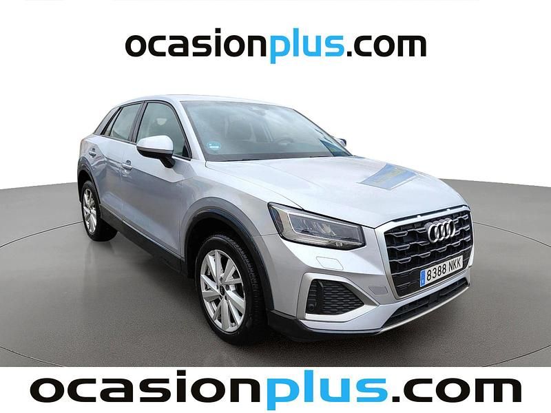 Usado Audi Q2 Advanced Plus 150 CV (110 kW) 2023 Gris plata SUV