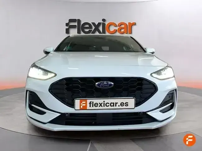 Usado Ford Focus ST-Line 155 CV (114 kW) 2024 Blanco Berlina