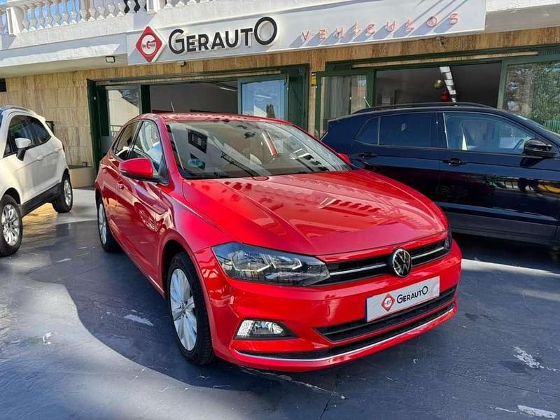 Usado VW Polo Advance 95 CV (69 kW) 2020 Rojo Utilitario