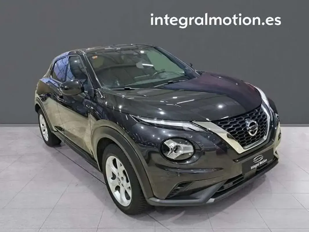 Usado Nissan Juke N-Connecta 114 CV (83 kW) 2022 Negro SUV