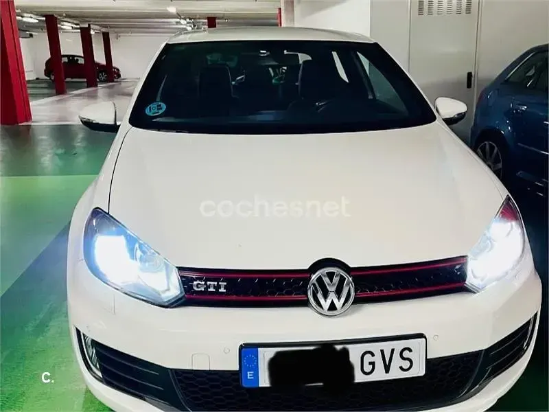 Usado VW Golf VI GTI 210 CV (154 kW) 2010 Blanco Utilitario