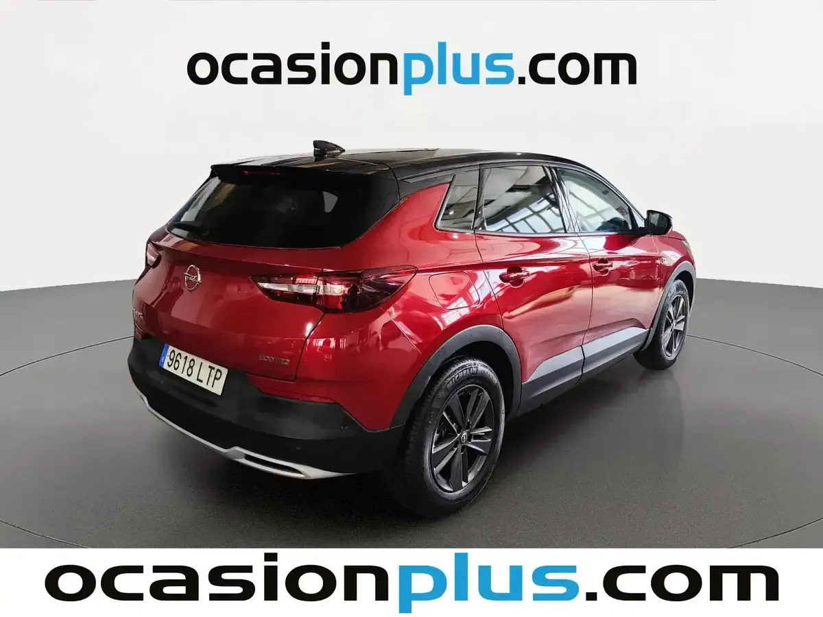 Usado Opel Grandland X Design & Tech 130 CV (95 kW) 2021 Rojo SUV
