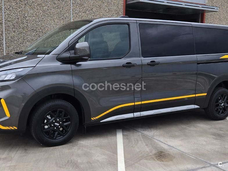 Nuevo Ford Transit Custom Nugget 170 CV (125 kW) 2025 Gris / plata Monovolumen