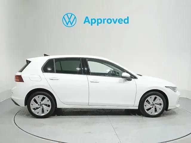 Usado VW Golf VIII Match 204 HP (150 kW) 2025 Branco Sedan
