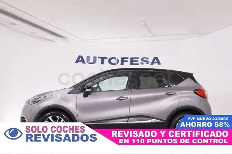 Usado Renault Captur Intens 90 CV (66 kW) 2016 Gris / plata SUV