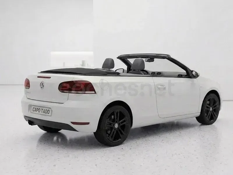 Usado VW Golf Cabriolet 105 CV (77 kW) 2013 Blanco Descapotable