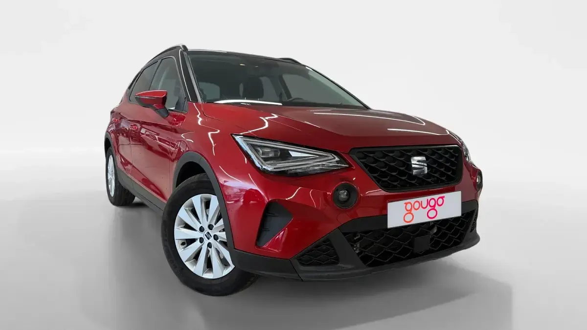 Usado Seat Arona Style 115 CV (84 kW) 2025 Negro SUV