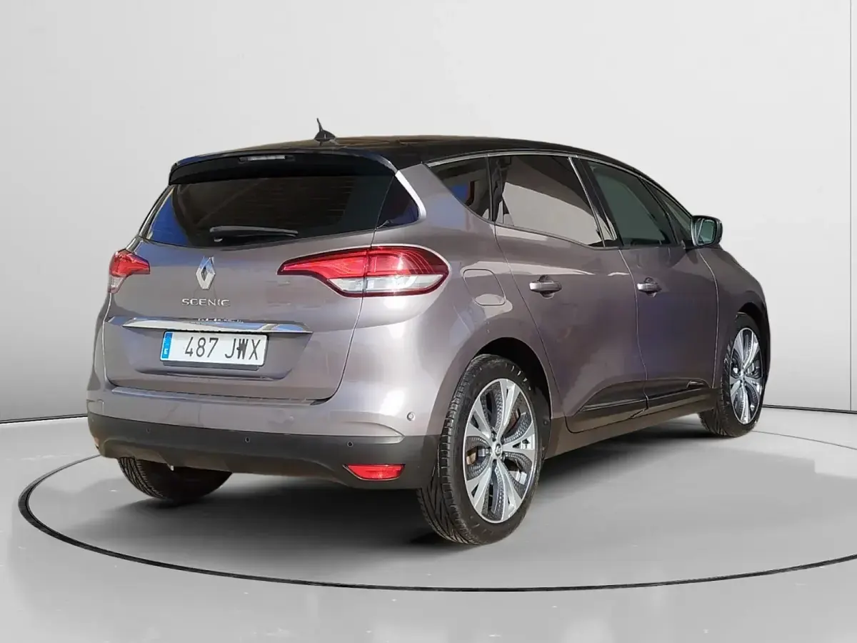 Usado Renault Scenic E-Tech 132 CV (97 kW) 2017 Monovolumen