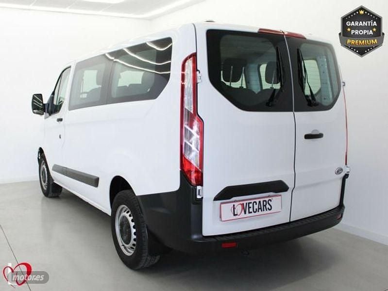 Usado Ford Transit 105 CV (77 kW) 2021 Blanco Familiar
