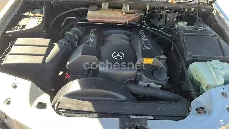 Usado Mercedes ML320 218 CV (160 kW) 2003 Gris / plata SUV