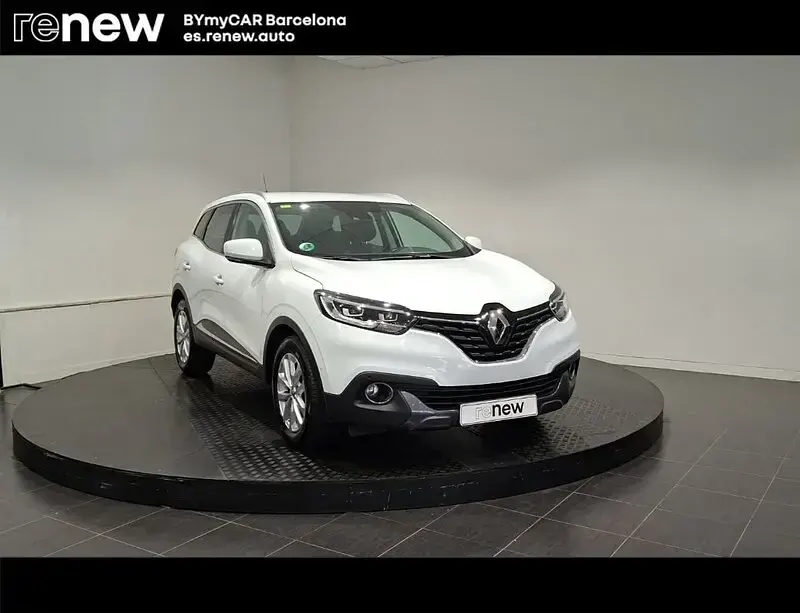 Usado Renault Kadjar Zen 130 CV (95 kW) 2016 Blanco SUV
