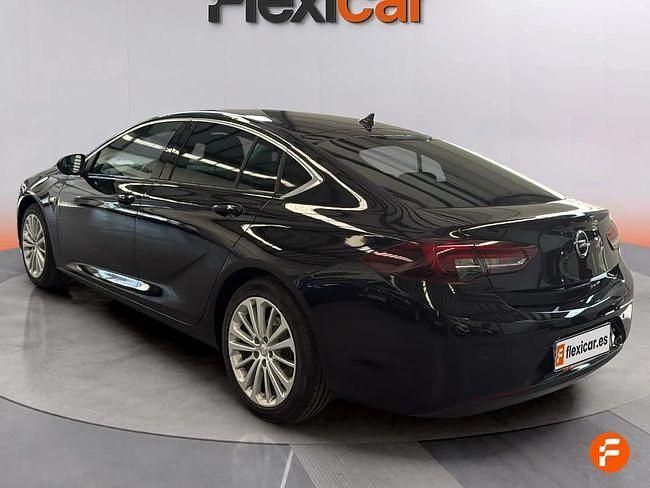 Usado Opel Insignia Innovation 136 CV (100 kW) 2020 Negro Berlina