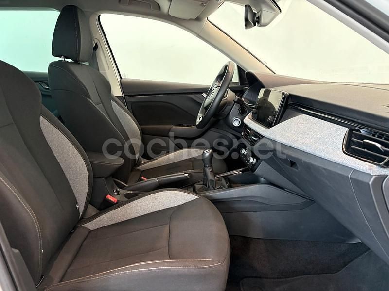 Usado Skoda Kamiq Selection 115 CV (84 kW) 2024 Blanco SUV