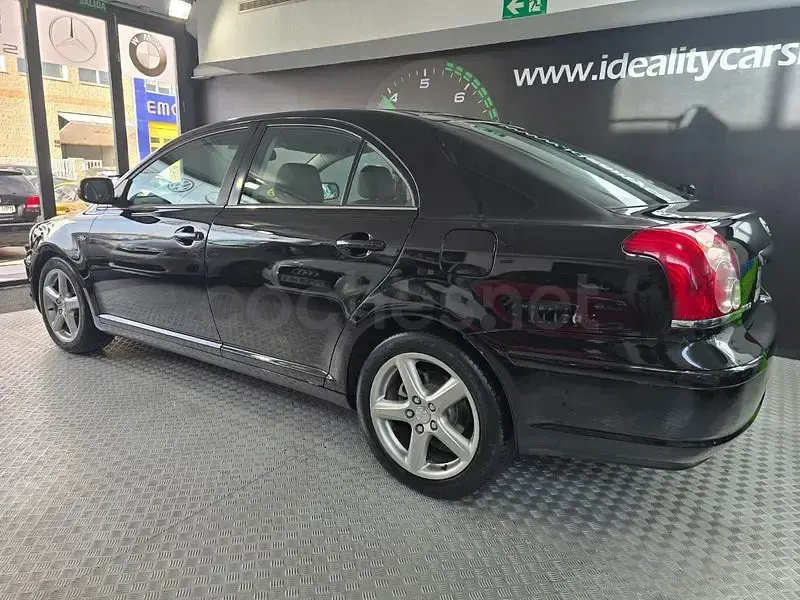 Occasion Toyota Avensis Executive 150 PK (110 kW) 2008 Zwart Sedan