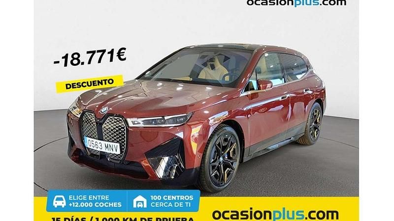 Rojo Usado 2023 BMW iX SUV | 70.819 € (Super precio) - Imagen 1/4