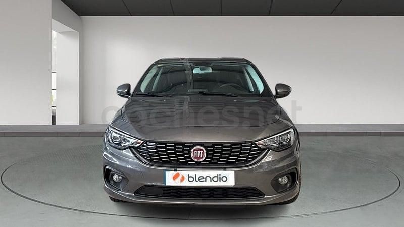 Usado Fiat Tipo Mirror 95 CV (69 kW) 2020 Gris / plata Berlina