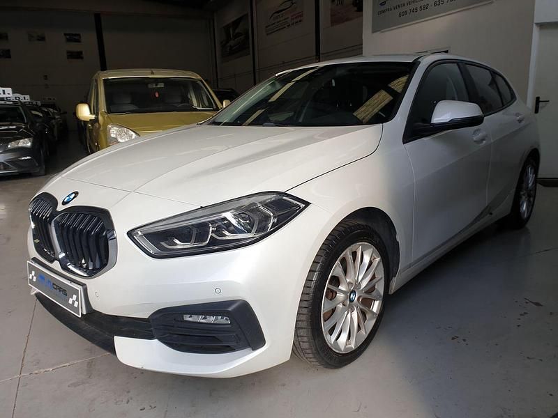 Blanco Usado 2020 BMW 118 Utilitario | 16.999 € (Buen precio) - Imagen 1/4